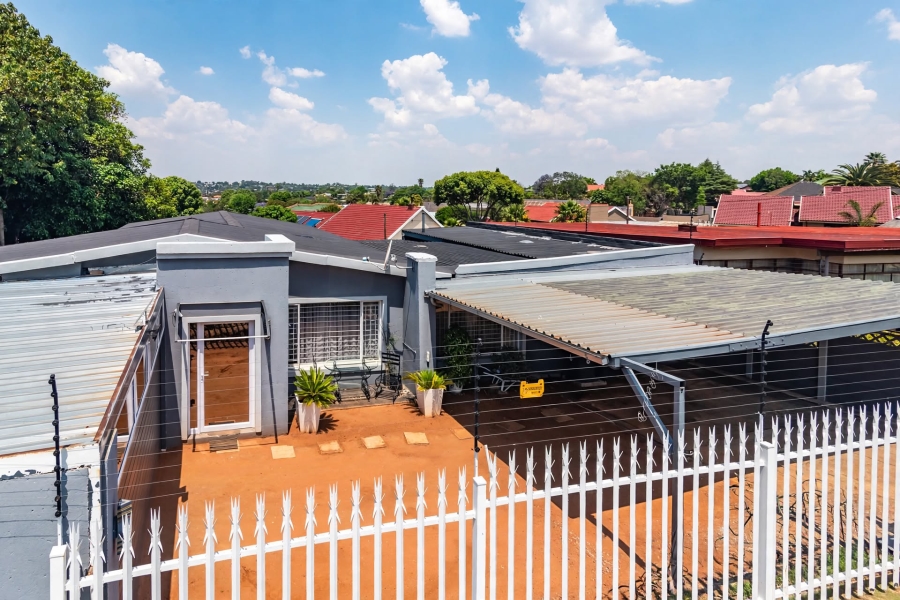 4 Bedroom Property for Sale in Kenmare Gauteng