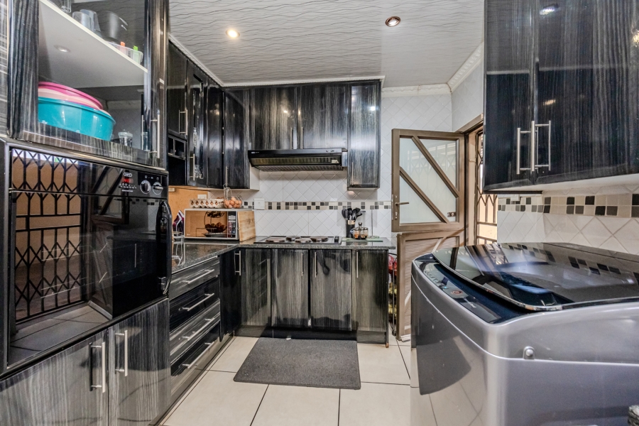 4 Bedroom Property for Sale in Kagiso Gauteng