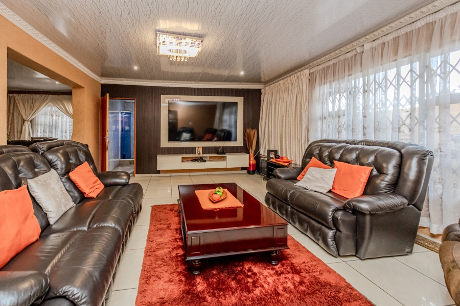 4 Bedroom Property for Sale in Kagiso Gauteng