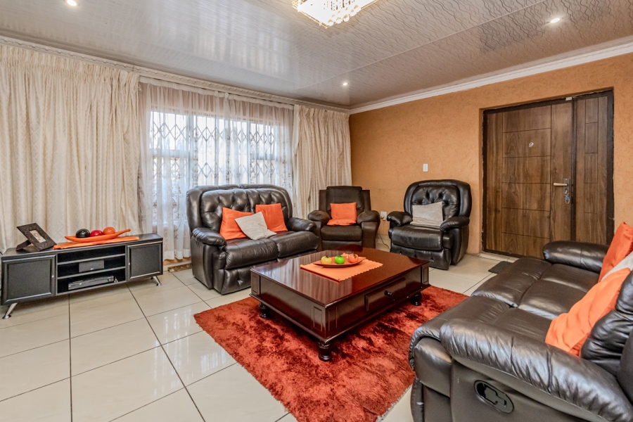 4 Bedroom Property for Sale in Kagiso Gauteng