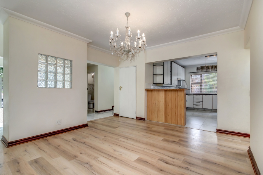 To Let 4 Bedroom Property for Rent in Dainfern Golf Estate Gauteng