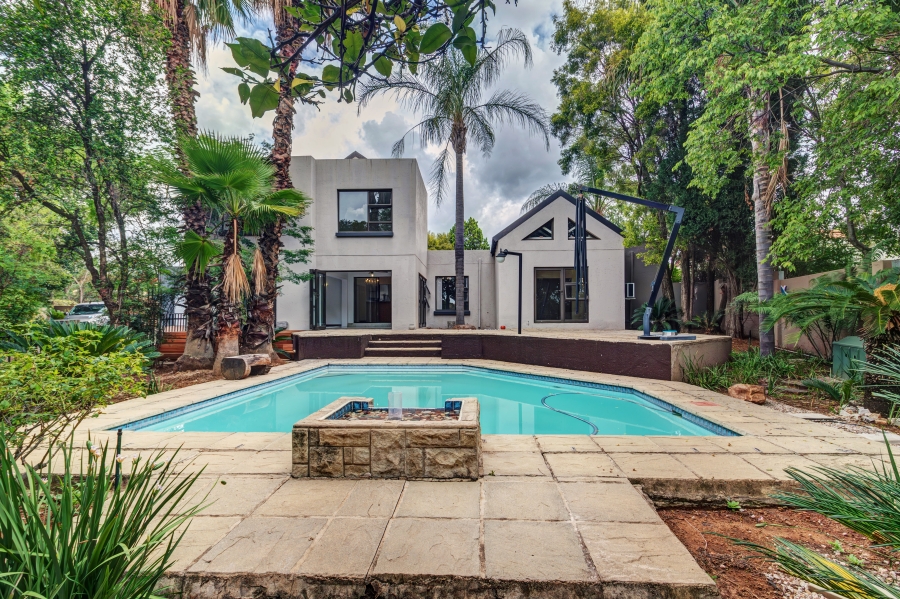 To Let 4 Bedroom Property for Rent in Dainfern Golf Estate Gauteng