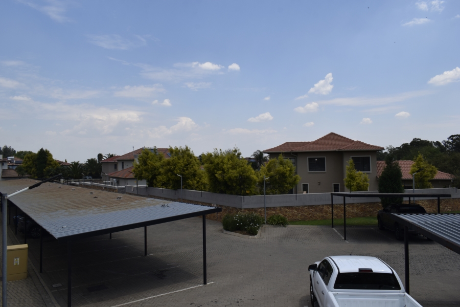 2 Bedroom Property for Sale in Helderwyk Gauteng