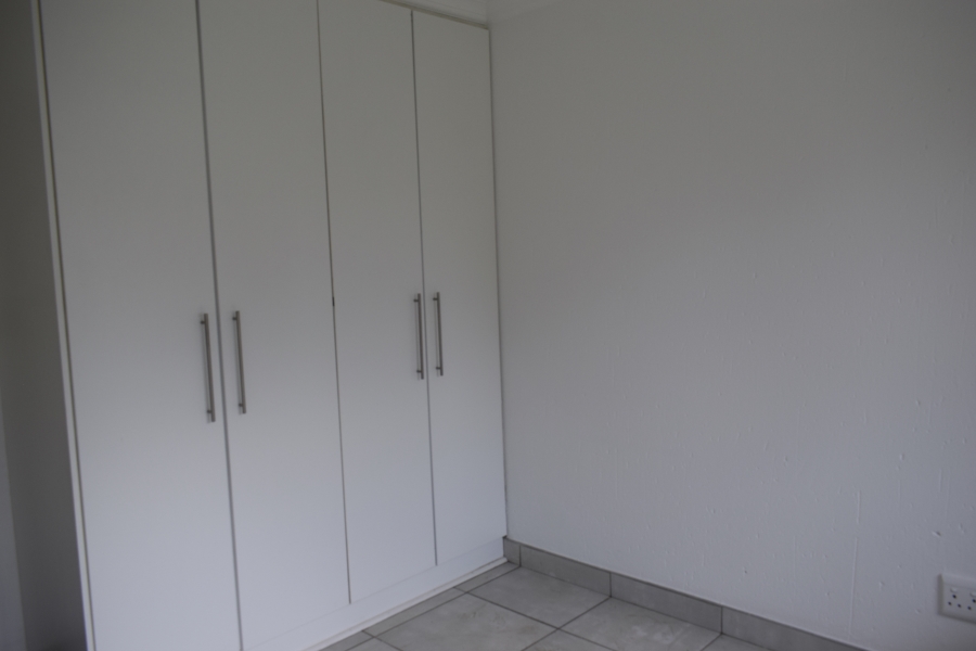 2 Bedroom Property for Sale in Helderwyk Gauteng