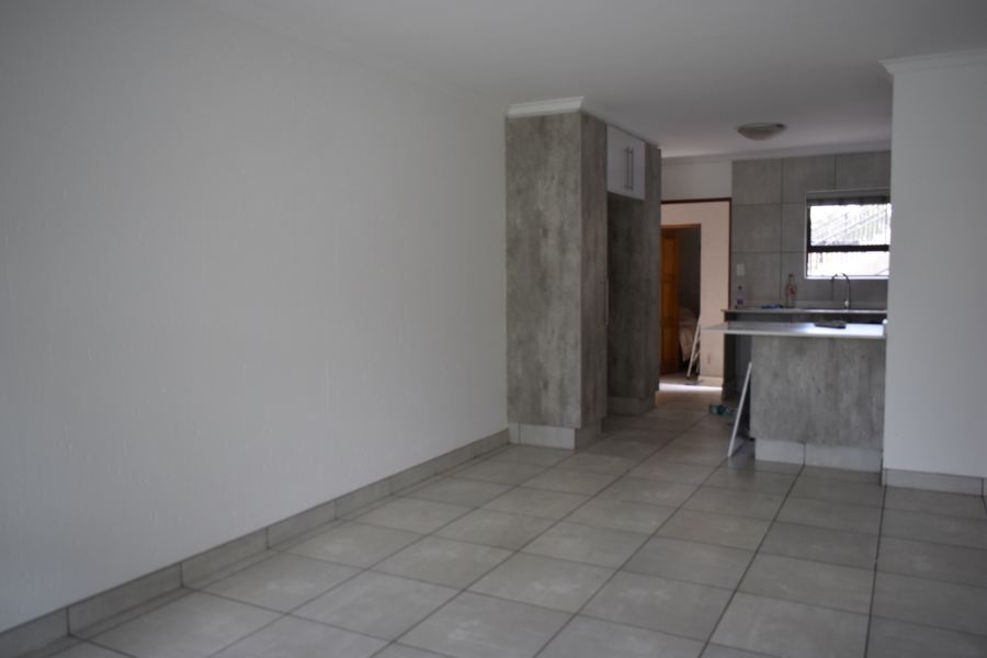 2 Bedroom Property for Sale in Helderwyk Gauteng