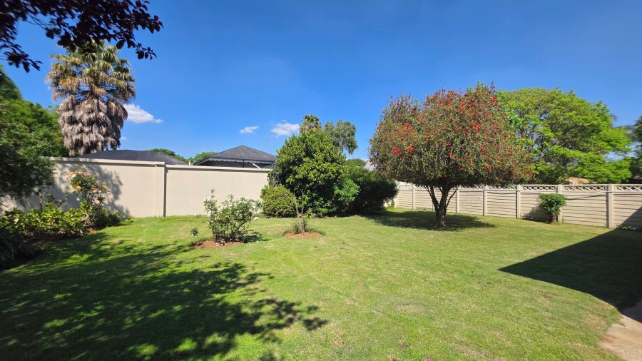 2 Bedroom Property for Sale in Northmead Gauteng