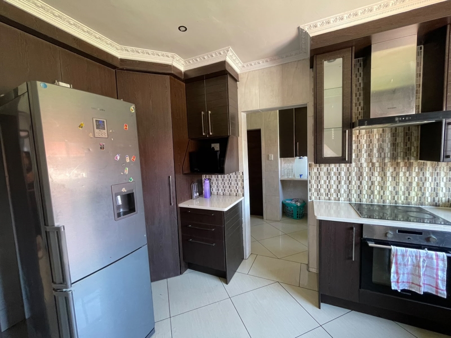 3 Bedroom Property for Sale in Vanderbijlpark SE 6 Gauteng