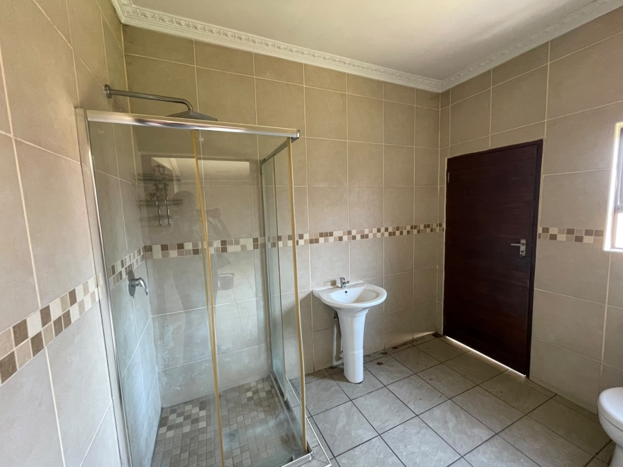 3 Bedroom Property for Sale in Vanderbijlpark SE 6 Gauteng