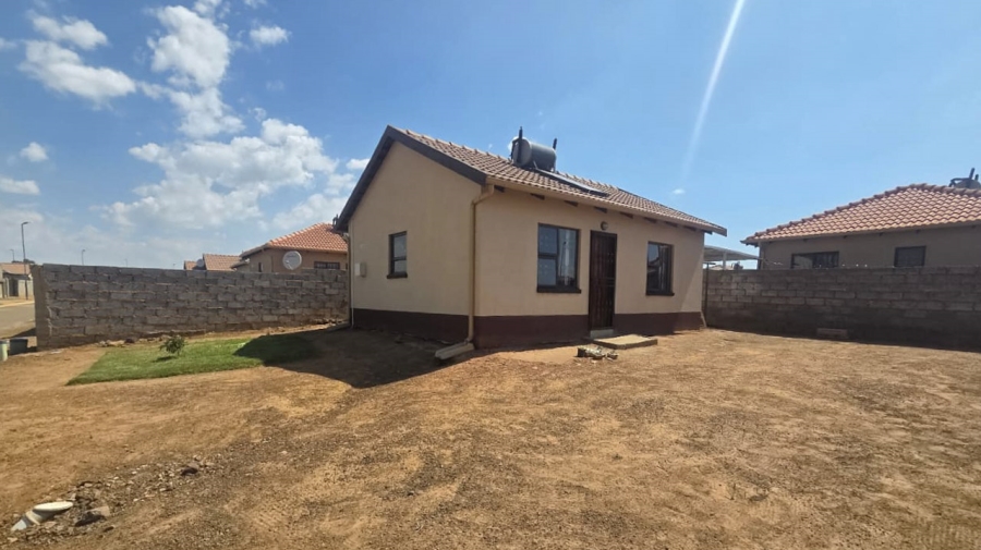 2 Bedroom Property for Sale in Windmill Park Gauteng