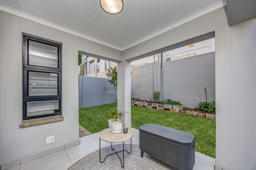 To Let 3 Bedroom Property for Rent in Broadacres Gauteng