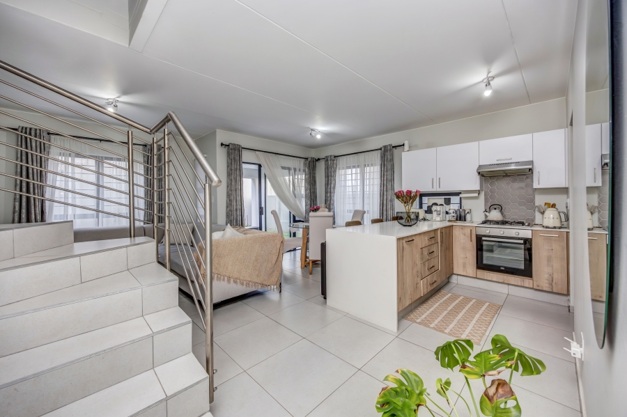 To Let 3 Bedroom Property for Rent in Broadacres Gauteng