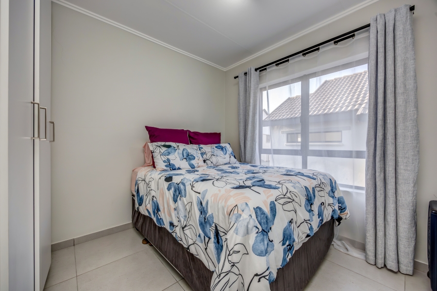 To Let 3 Bedroom Property for Rent in Broadacres Gauteng