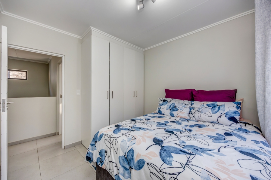 To Let 3 Bedroom Property for Rent in Broadacres Gauteng