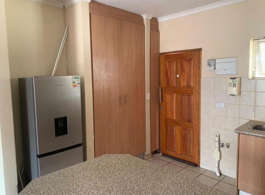 2 Bedroom Property for Sale in Vanderbijlpark SE 4 Gauteng