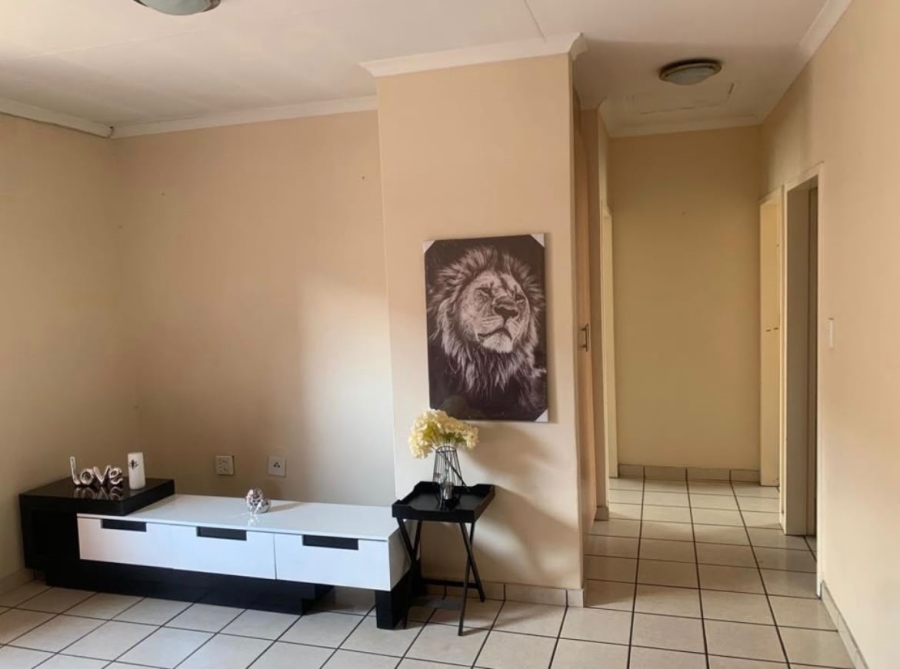 2 Bedroom Property for Sale in Vanderbijlpark SE 4 Gauteng