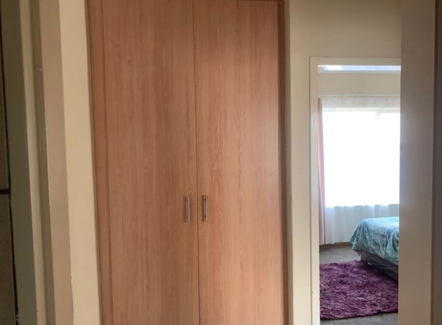 2 Bedroom Property for Sale in Vanderbijlpark SE 4 Gauteng