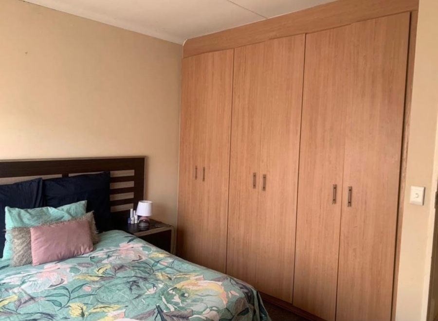 2 Bedroom Property for Sale in Vanderbijlpark SE 4 Gauteng