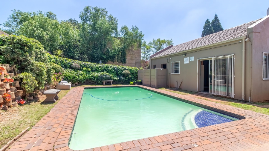 2 Bedroom Property for Sale in Bedford Gardens Gauteng