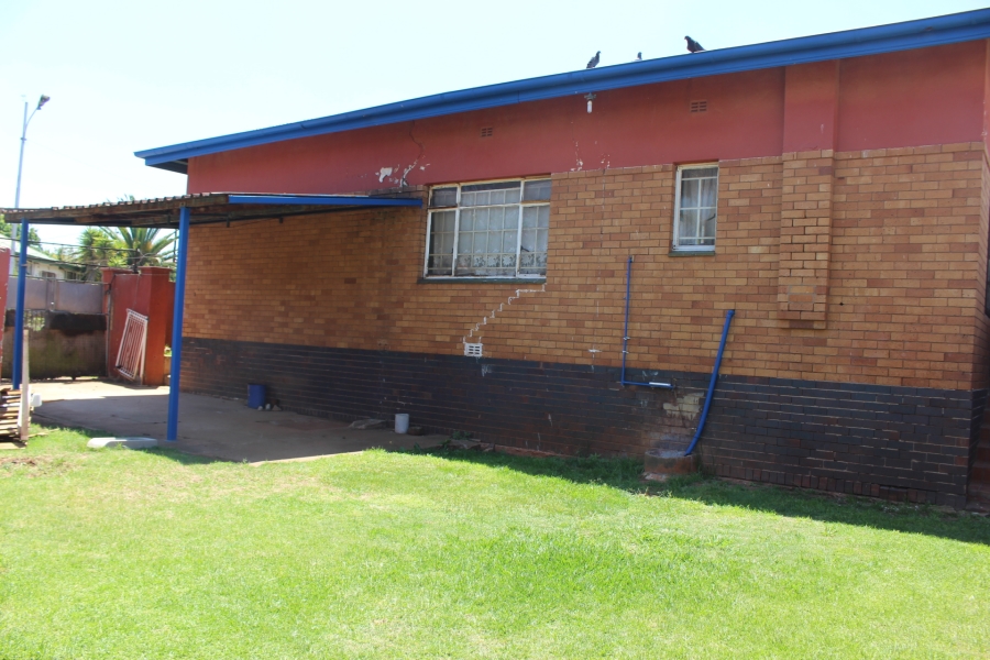 3 Bedroom Property for Sale in Roodepoort North Gauteng