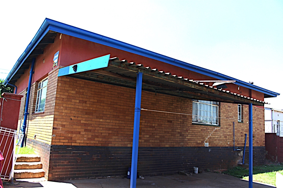 3 Bedroom Property for Sale in Roodepoort North Gauteng