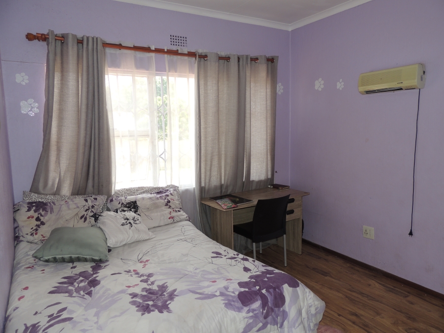 4 Bedroom Property for Sale in The Hill Gauteng