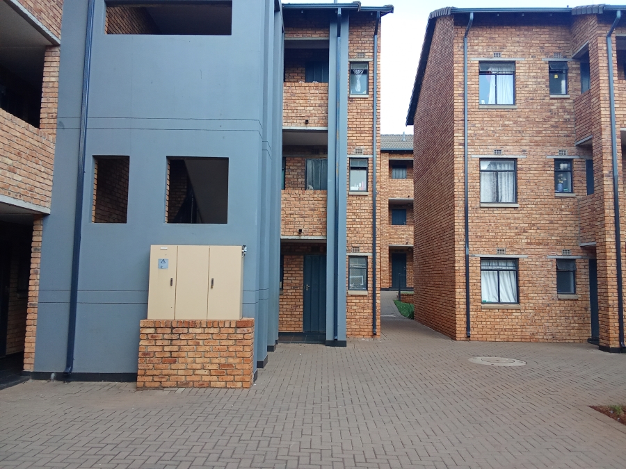 2 Bedroom Property for Sale in Sky City Gauteng