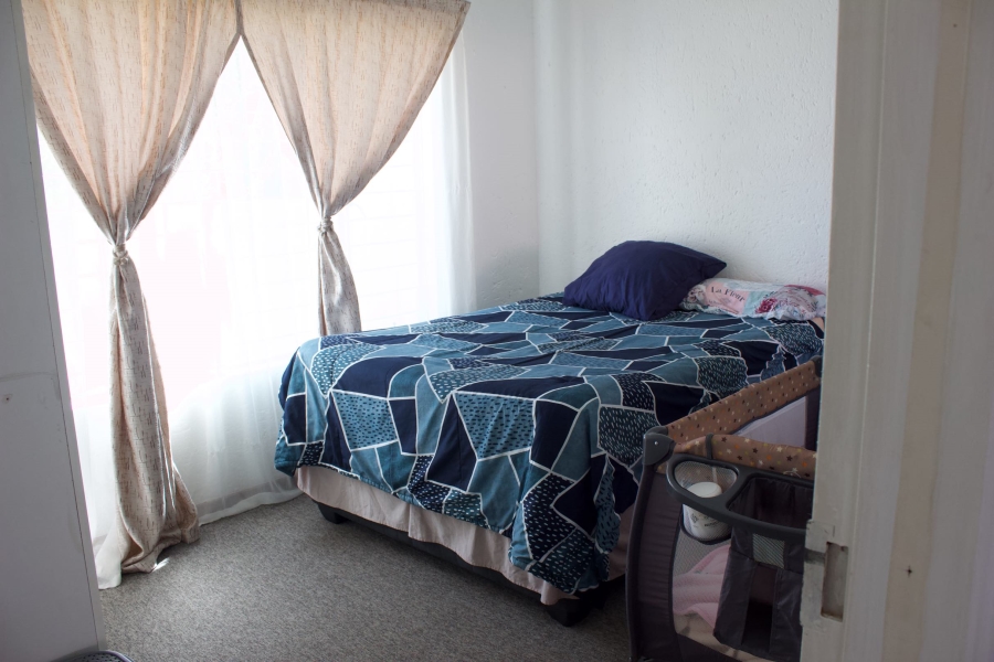 2 Bedroom Property for Sale in Glen Marais Gauteng
