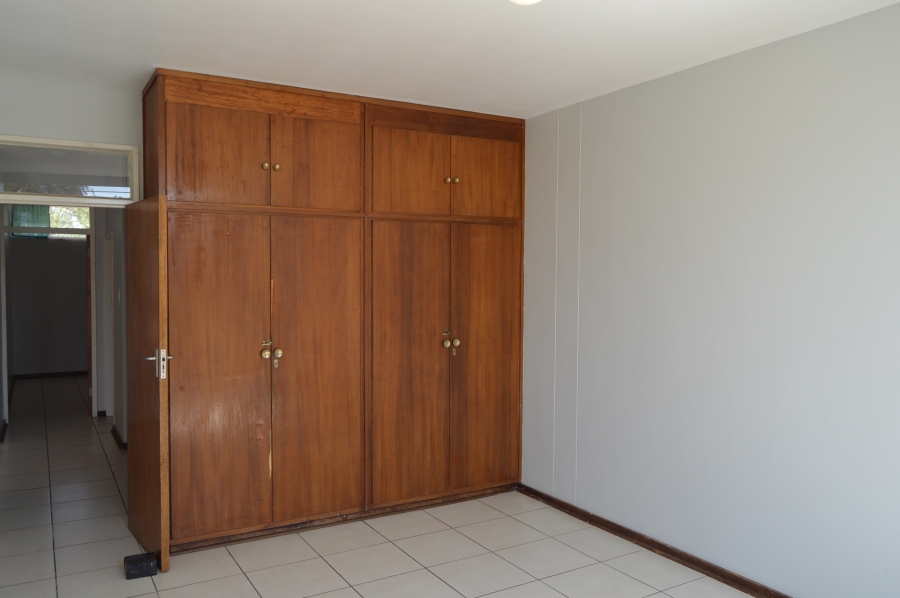 To Let 2 Bedroom Property for Rent in Florida Park Gauteng