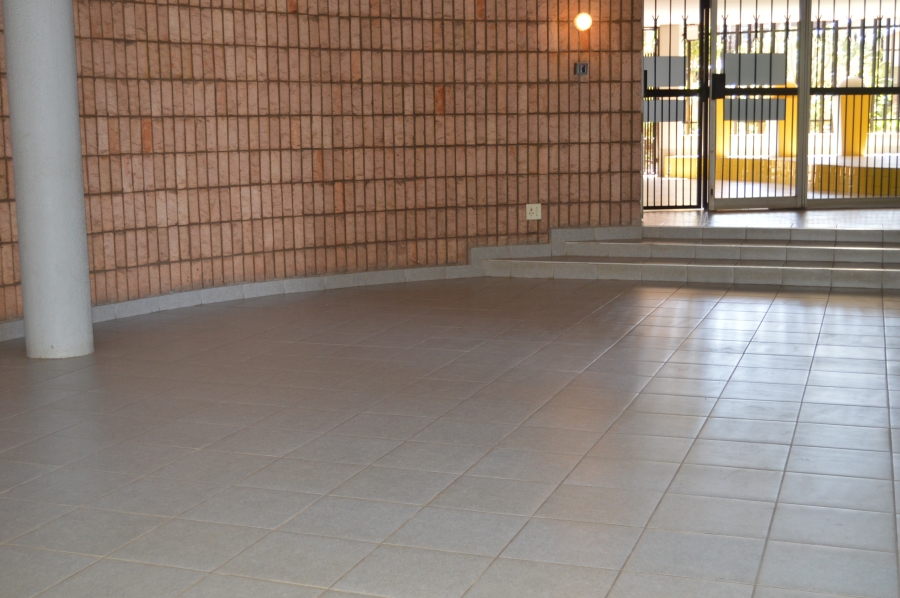To Let 2 Bedroom Property for Rent in Florida Park Gauteng