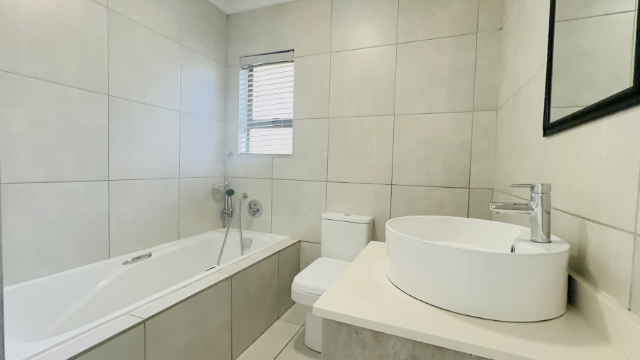 2 Bedroom Property for Sale in Helderwyk Gauteng