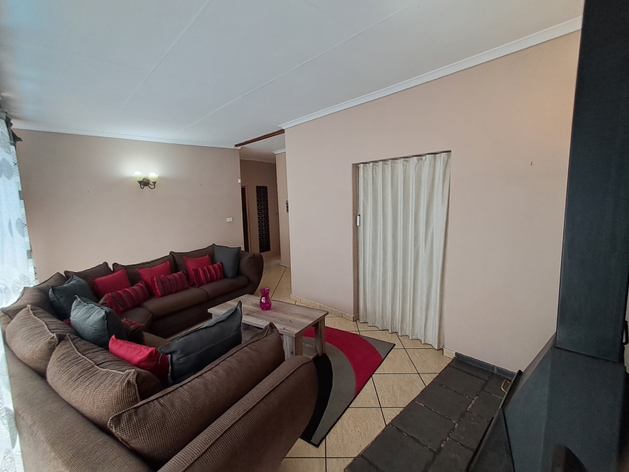 4 Bedroom Property for Sale in Vanderbijlpark SW 5 Gauteng