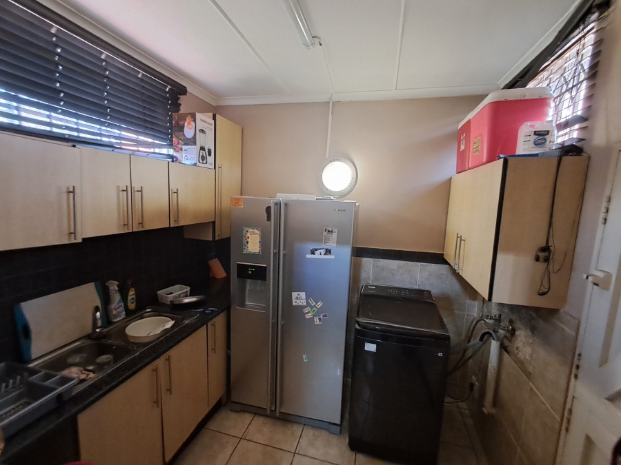 4 Bedroom Property for Sale in Vanderbijlpark SW 5 Gauteng