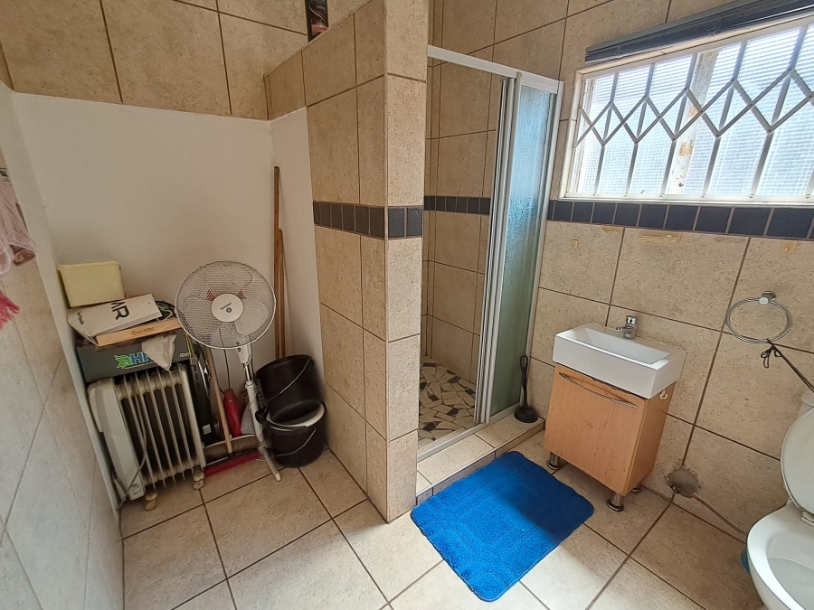 4 Bedroom Property for Sale in Vanderbijlpark SW 5 Gauteng