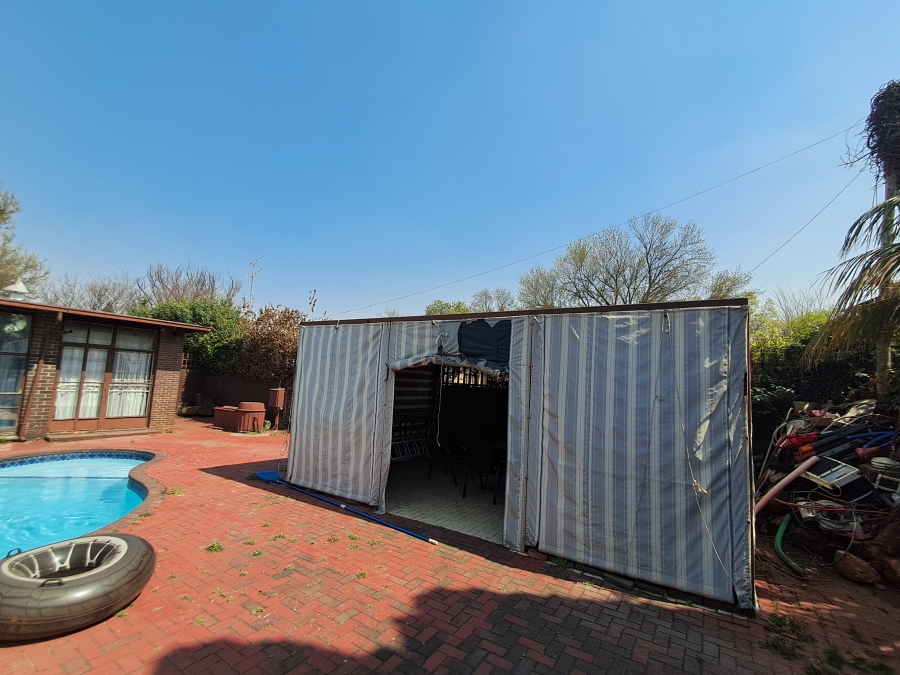 4 Bedroom Property for Sale in Vanderbijlpark SW 5 Gauteng