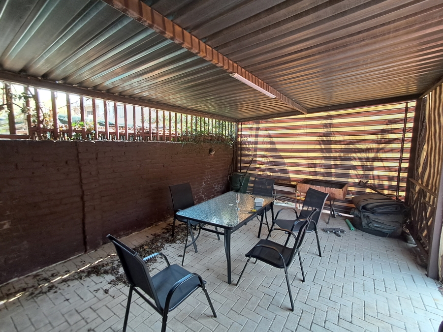 4 Bedroom Property for Sale in Vanderbijlpark SW 5 Gauteng