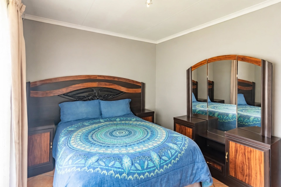 2 Bedroom Property for Sale in Carenvale Gauteng