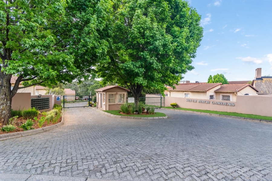 2 Bedroom Property for Sale in Carenvale Gauteng