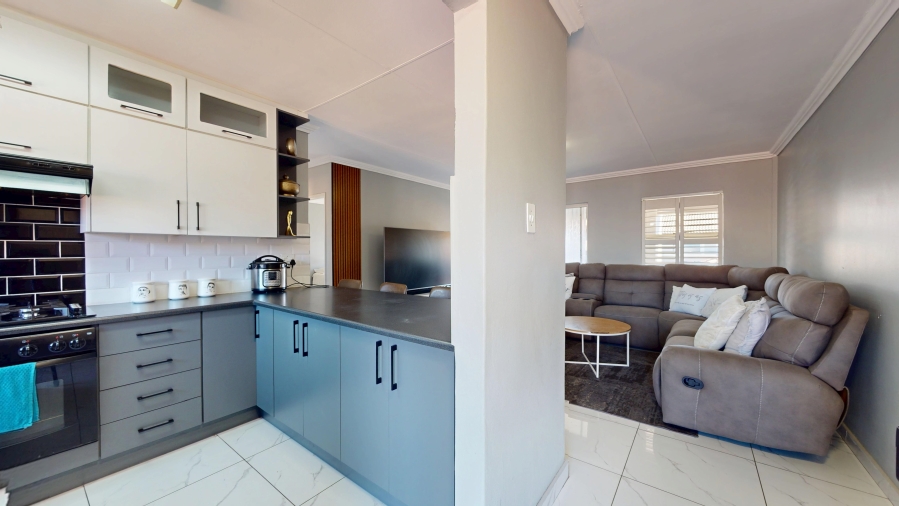 3 Bedroom Property for Sale in Van Dyk Park Gauteng