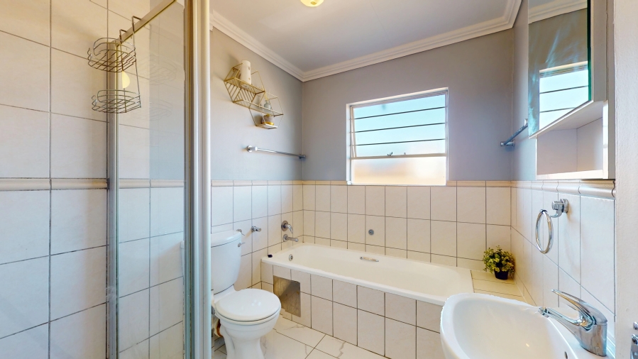 3 Bedroom Property for Sale in Van Dyk Park Gauteng