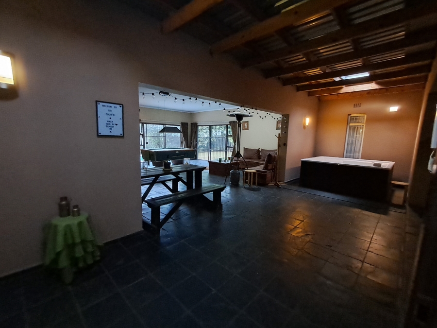 To Let 3 Bedroom Property for Rent in Flora Gardens Gauteng
