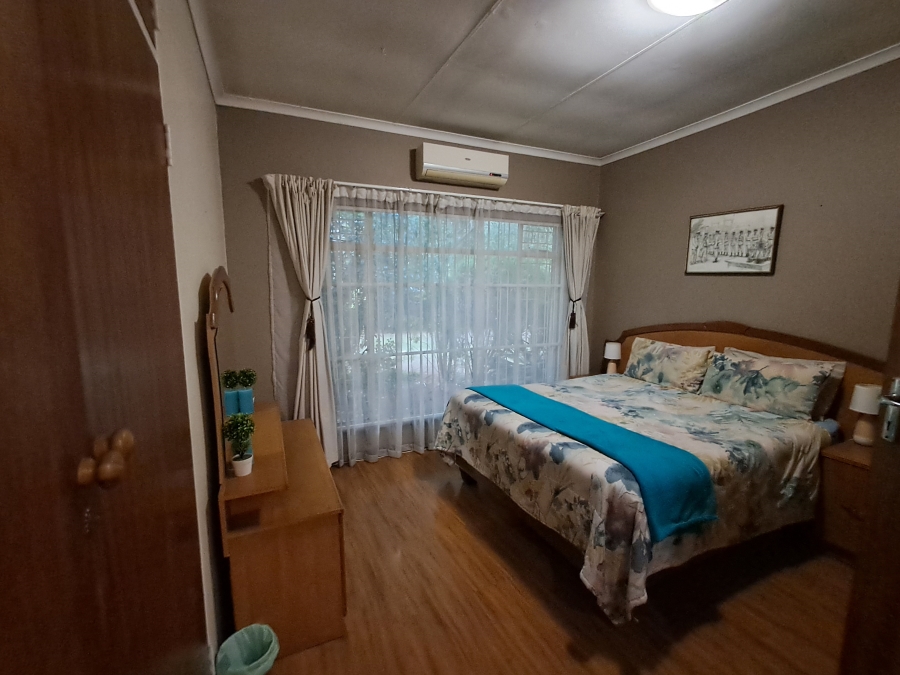 To Let 3 Bedroom Property for Rent in Flora Gardens Gauteng