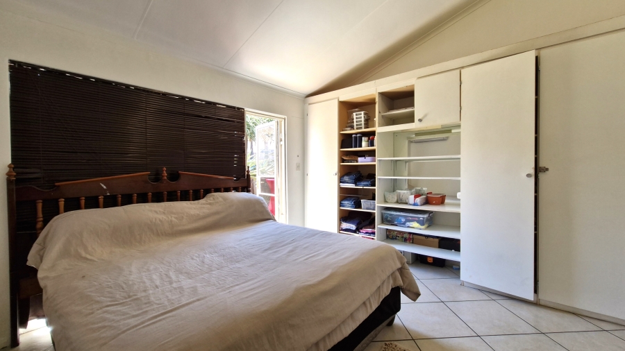 2 Bedroom Property for Sale in Die Hoewes Gauteng