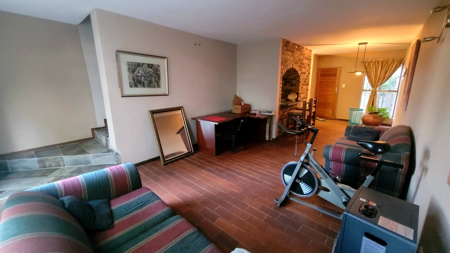 2 Bedroom Property for Sale in Sunnyside Gauteng