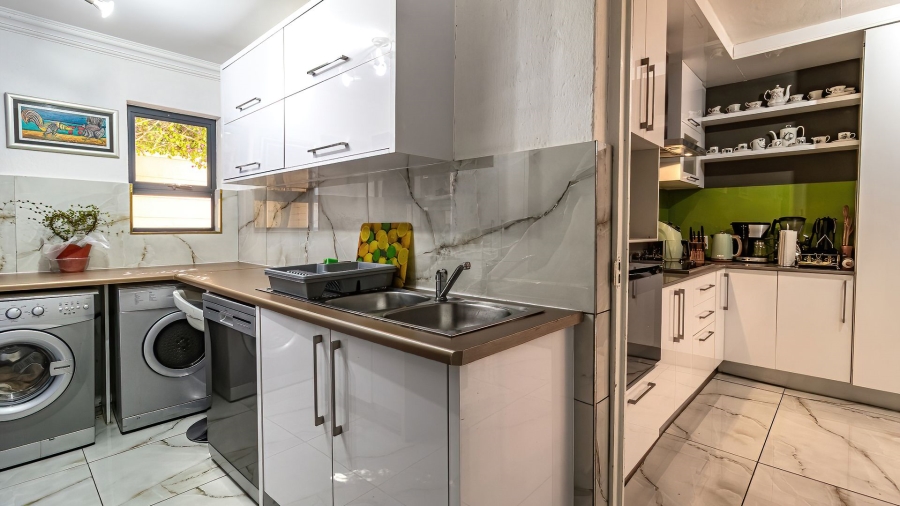 4 Bedroom Property for Sale in Fourways Gauteng