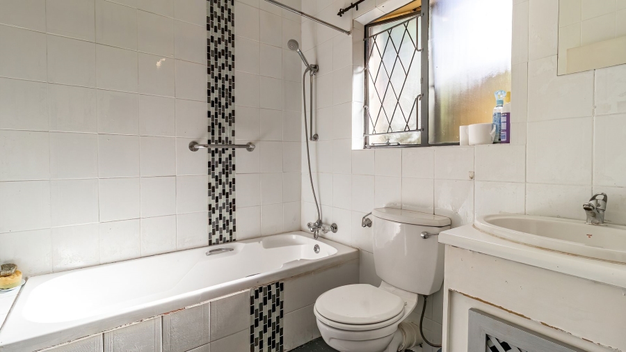 4 Bedroom Property for Sale in Fourways Gauteng