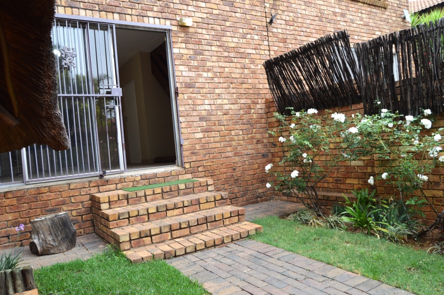 To Let 2 Bedroom Property for Rent in Wilgeheuwel Gauteng