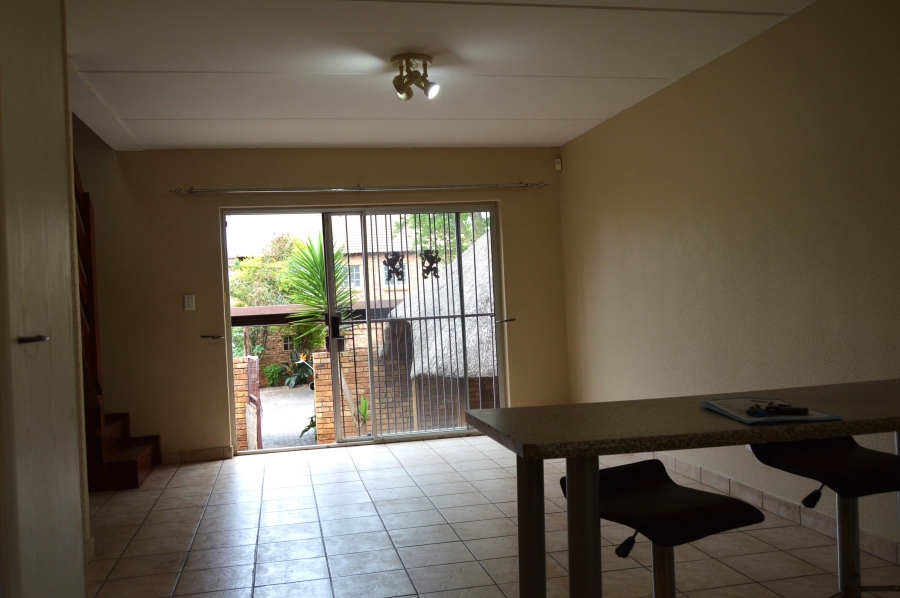 To Let 2 Bedroom Property for Rent in Wilgeheuwel Gauteng