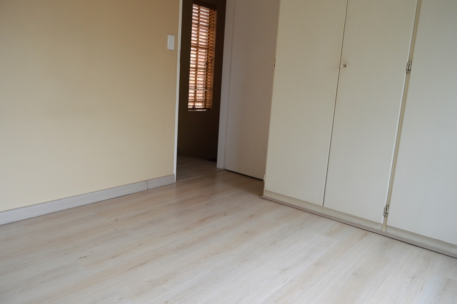 To Let 2 Bedroom Property for Rent in Wilgeheuwel Gauteng