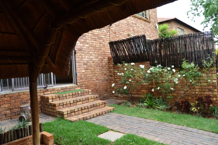 To Let 2 Bedroom Property for Rent in Wilgeheuwel Gauteng