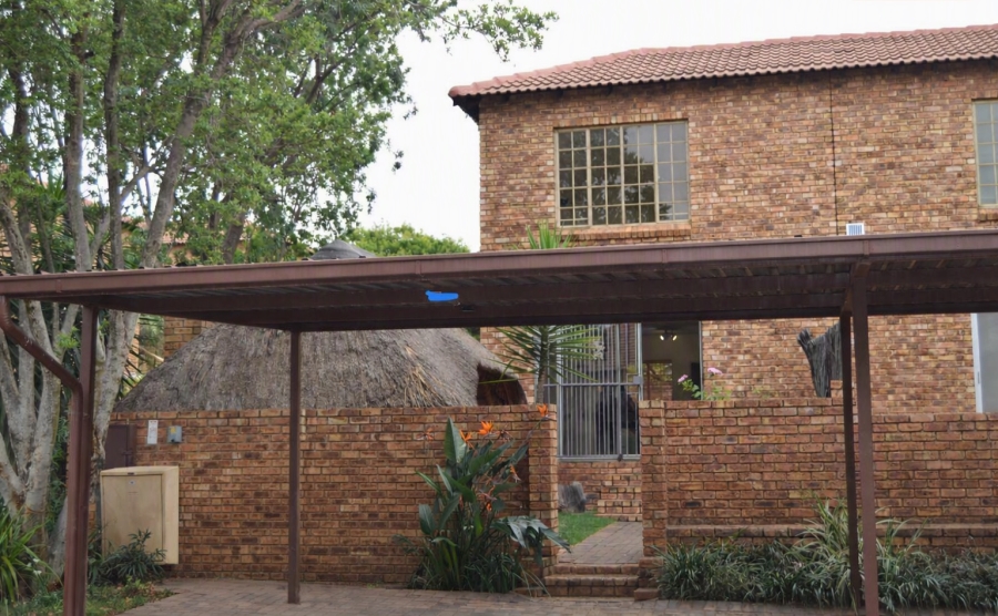 To Let 2 Bedroom Property for Rent in Wilgeheuwel Gauteng